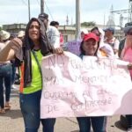Bloqueó de la vía, por el incumplimiento del alcalde, Ovelio Jiménez Machado