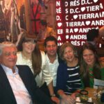 Familia Peinado de derecha a izquierda Darío Peinado Saad (padre), Darío Peinado Acosta y Marialejandra Serrano Solano esposa de Darío Peinado Acosta