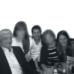 Familia Peinado de derecha a izquierda Darío Peinado Saad (padre), Darío Peinado Acosta y Marialejandra Serrano Solano esposa de Darío Peinado Acosta